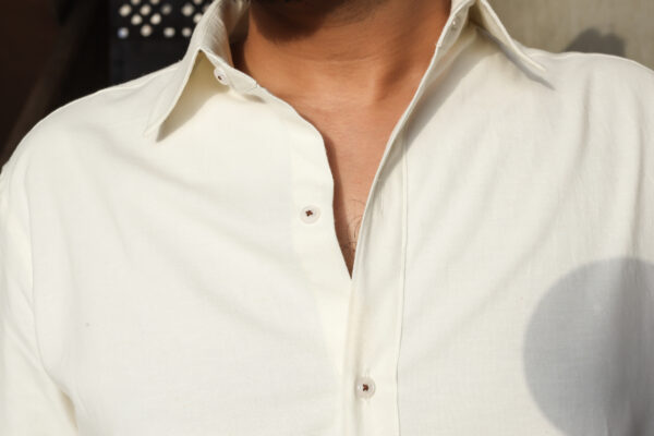 The Essential Cream Linen Shirt - Image 4