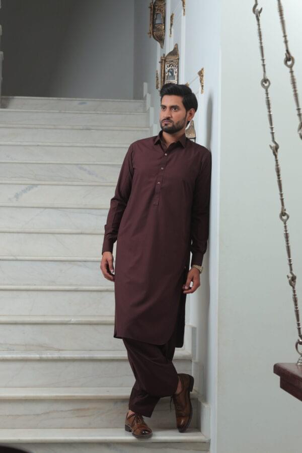 Elegant Wine Red Shalwar Kameez with Matte Golden Accents - Image 3